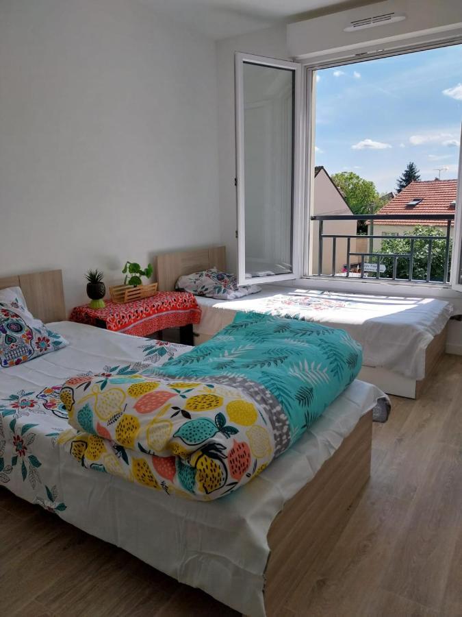 Thecalc Homes 2Bedroom+1Kitchen Сартрувил Екстериор снимка