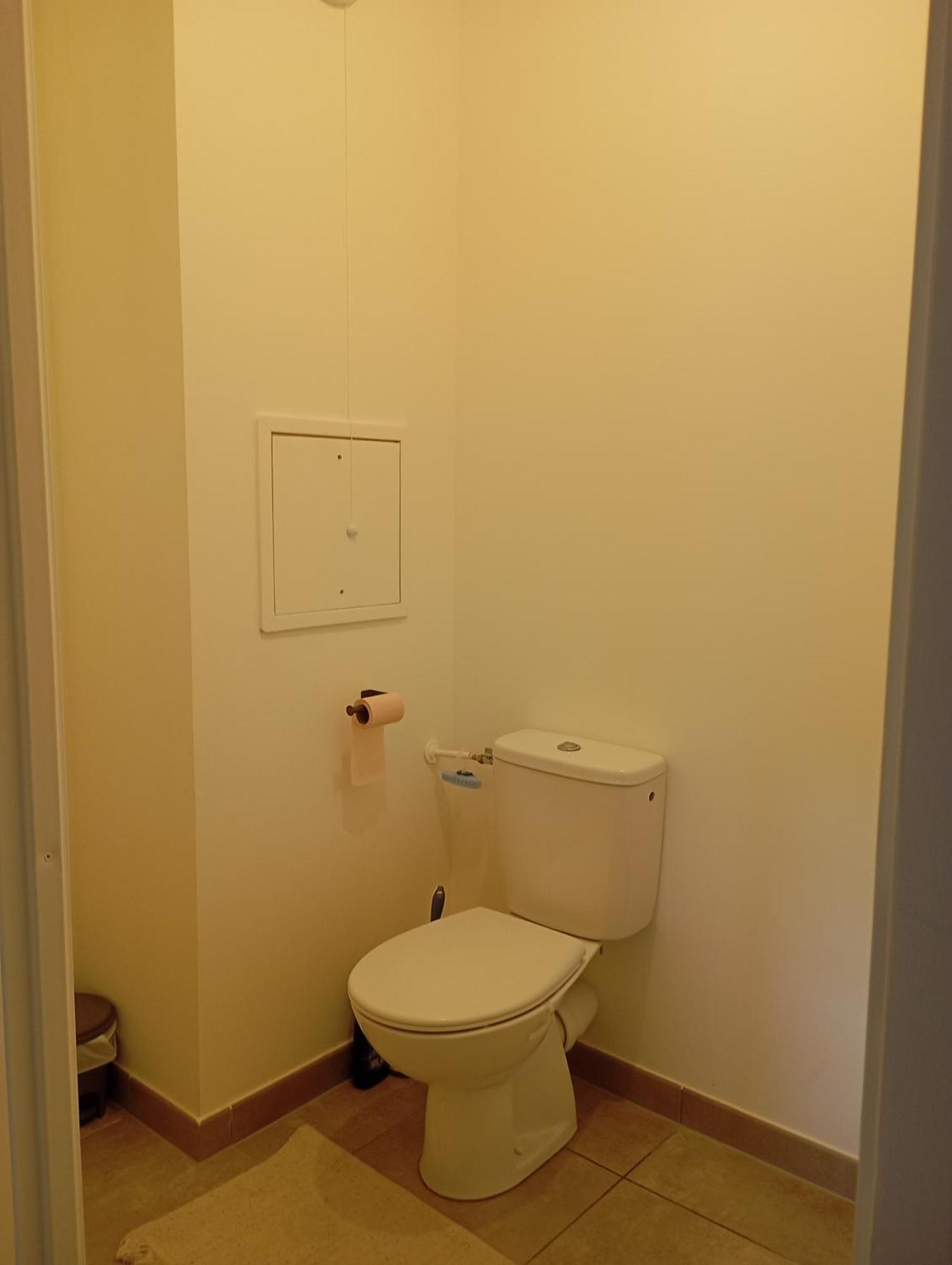 Thecalc Homes 2Bedroom+1Kitchen Сартрувил Екстериор снимка